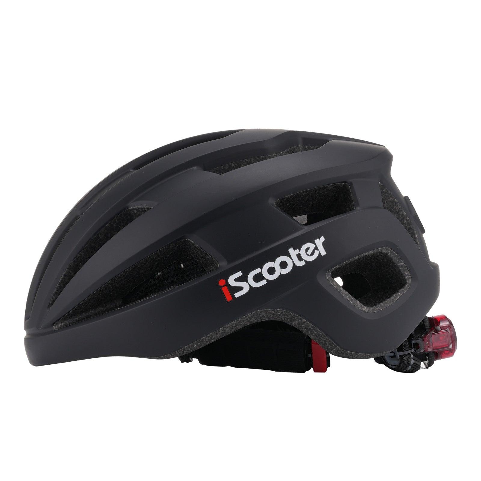 iScooter Protective Helmet in zwart met oplaadbaar achterlicht
